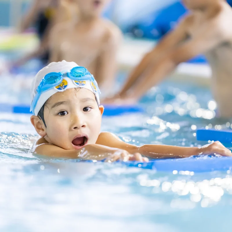 【水泳インストラクター募集中】